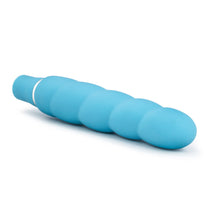 Load image into Gallery viewer, Front side view of the blush Luxe Anastasia Aqua Vibrator
