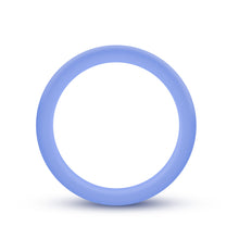 Load image into Gallery viewer, Side view of the blush Performance Silicone Glo blue Cock Ring