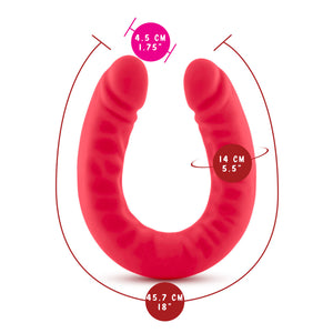 blush Ruse Silicone Thick Double Headed Dildio measurements: Insertable width: 4.5 centiemtres / 1.75 inches; Insertable girth: 14 centimetres / 5.5 inches; Product lenght: 45.7 centimetres / 18 inches.