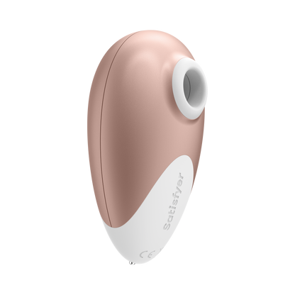 Bottom right of the Satisfyer Deluxe Air Pulse Stimulator, with "Satisfyer" written at the bottom of the product.