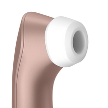 Charger l&#39;image dans la galerie, A close up of the silicone head on the Satisfyer Pro 2+ Air Pulse Stimulator